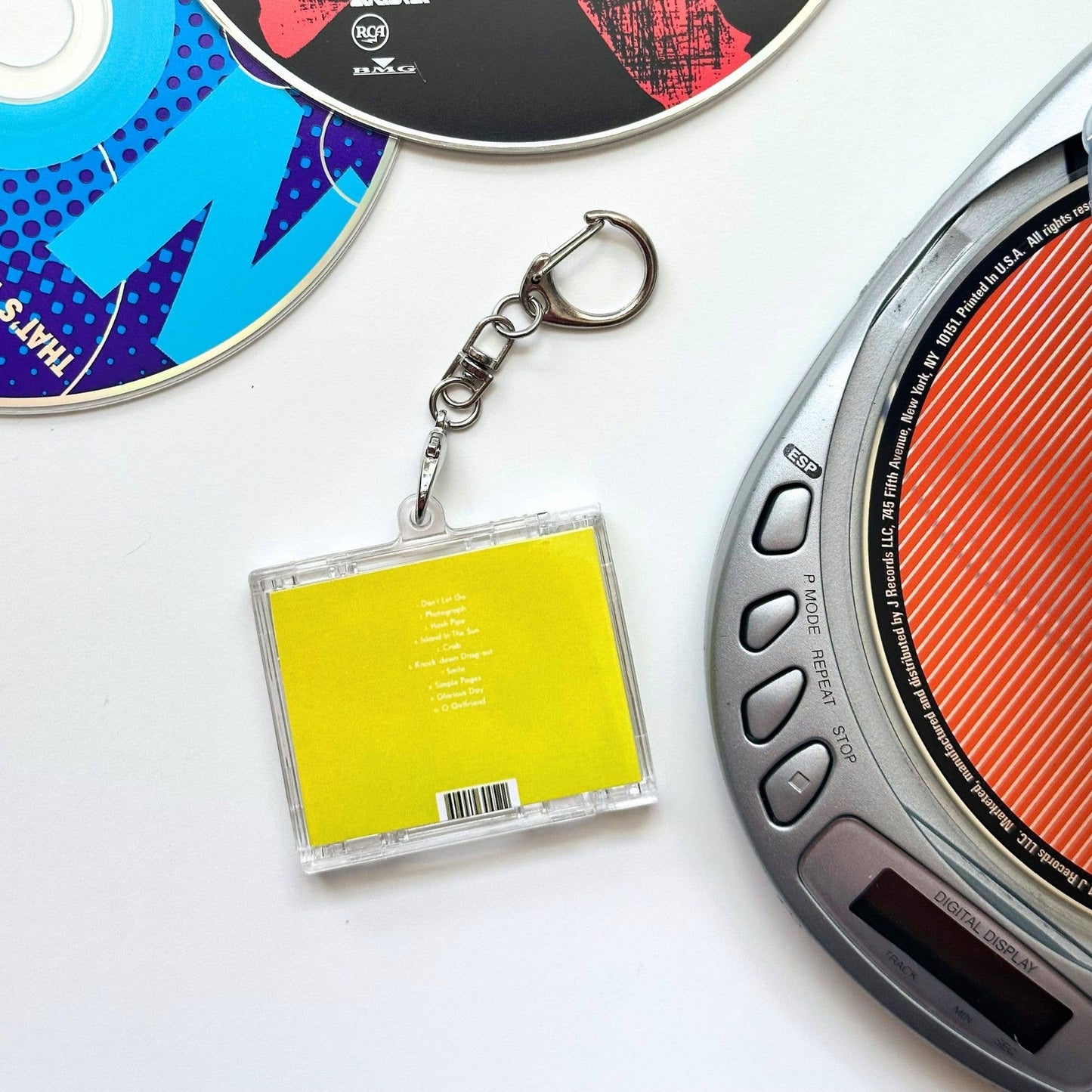 'Hit Clips' Mini CD Case Keychain - Weezer