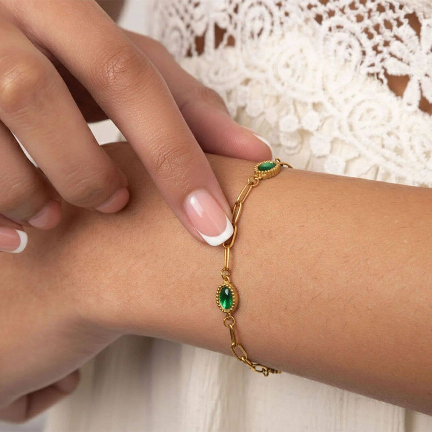 Paperclip Emerald Stone Station Bracelet